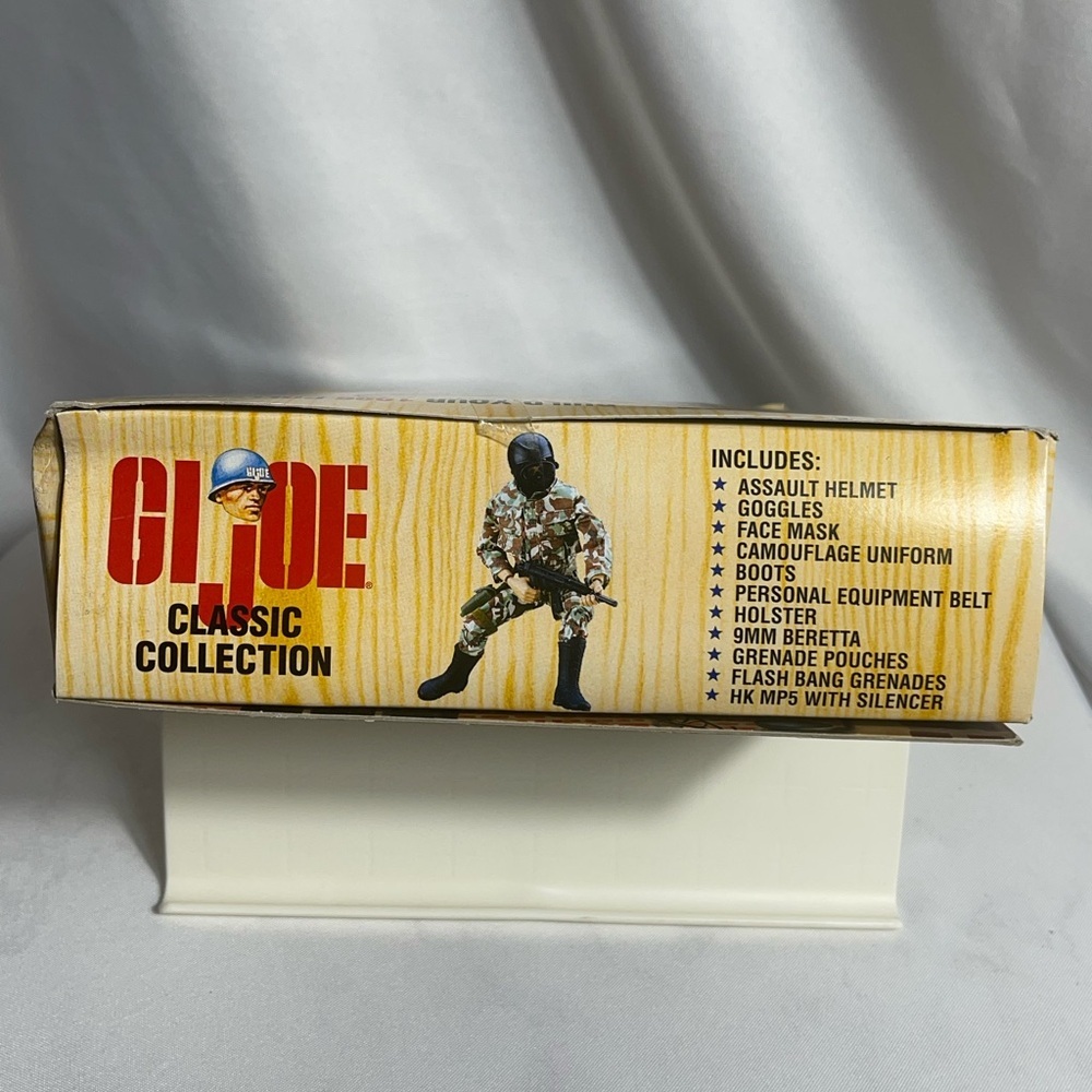 GI Joe Hasbro Vintage British S.A.S. Classic Collection Action Figure NIB 1996 - Picture 11 of 12